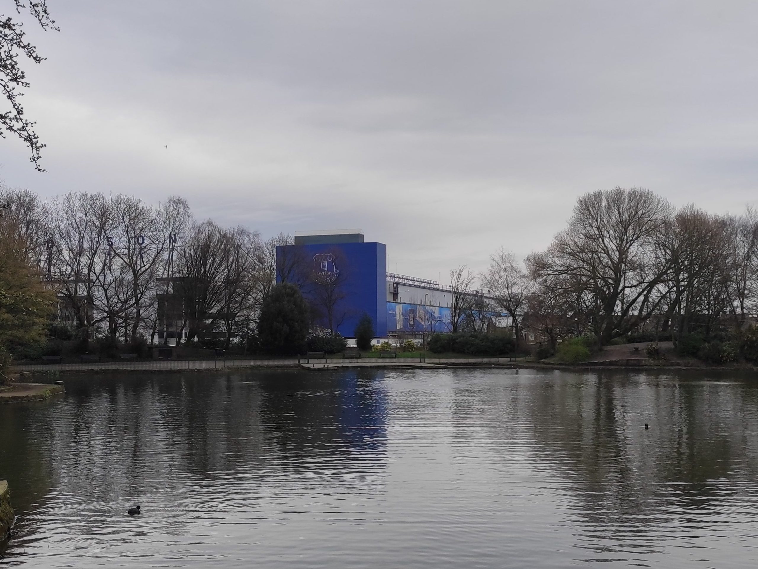 stade d'Everton en face du stade d'Anfield
