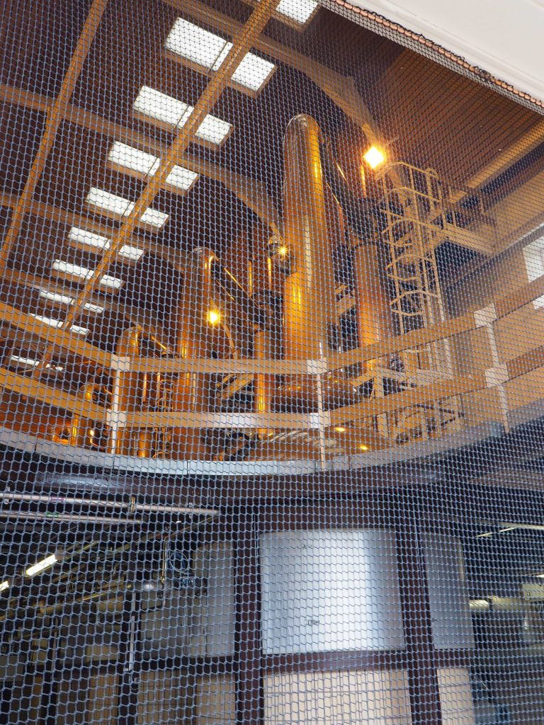 Visiter une Distillerie en Écosse : Tout Ce Qu’il Faut Savoir 6 Alambics en cuivre
